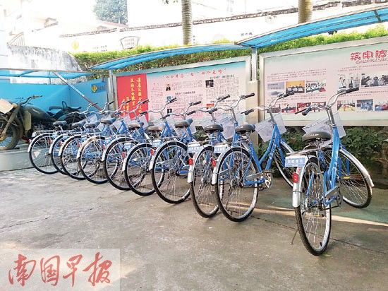 在武鸣国税局，十几辆公务自行车备用。南国早报记者 莫义君 摄