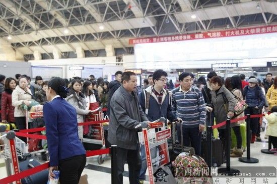 广西机场预计增加航班200余班(组图)