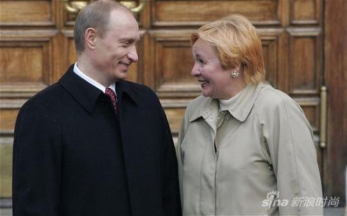 俄罗斯总统普京与妻子柳德米拉正式离婚